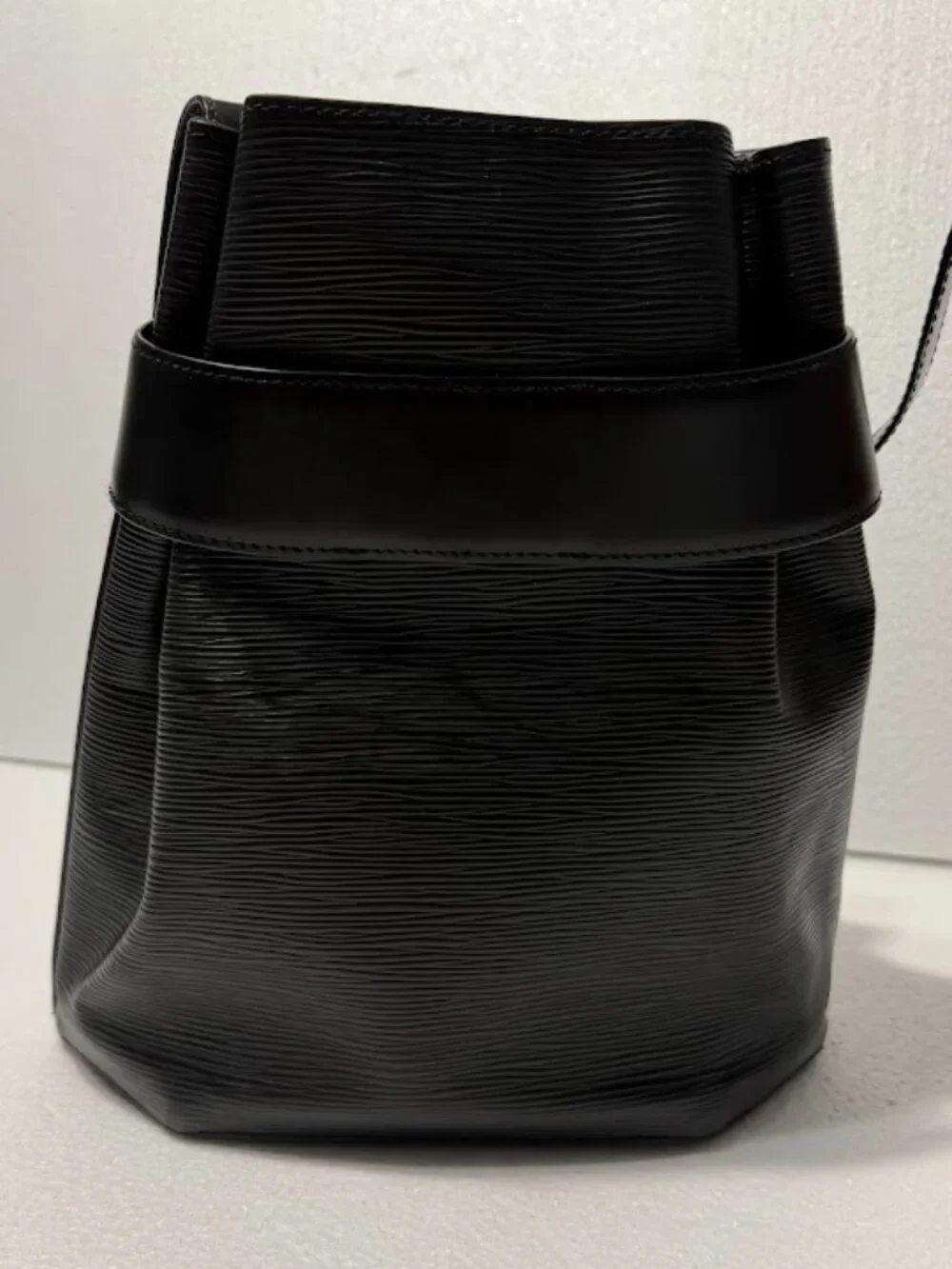 Louis Vuitton Vintage Black Epi Leather Sac d’Epaule Shoulder Bucket Bag